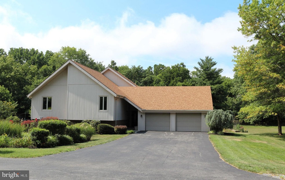 20615 Bluebird Ave, Hagerstown, MD 21742 - photo 1