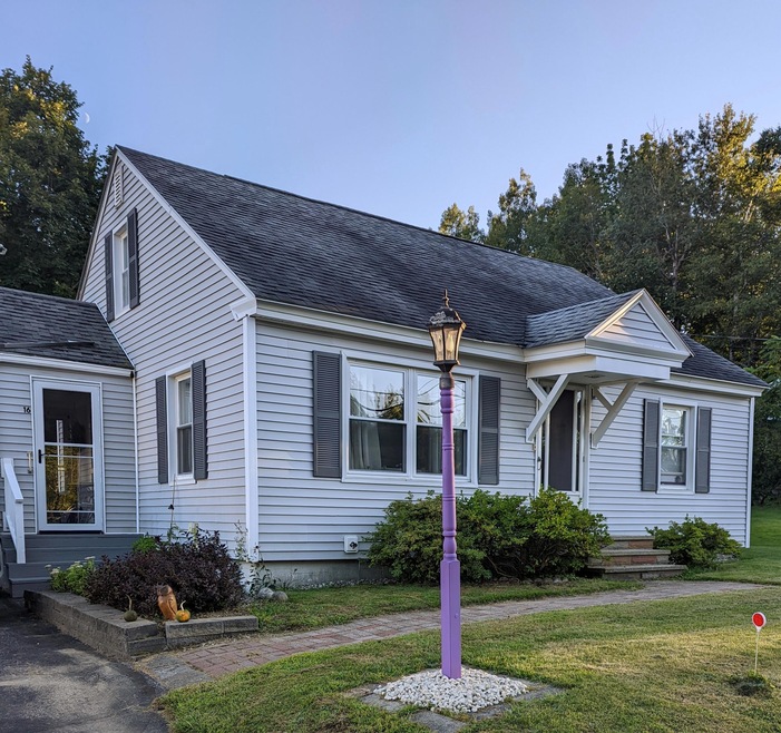 16 Ipswich St Auburn ME