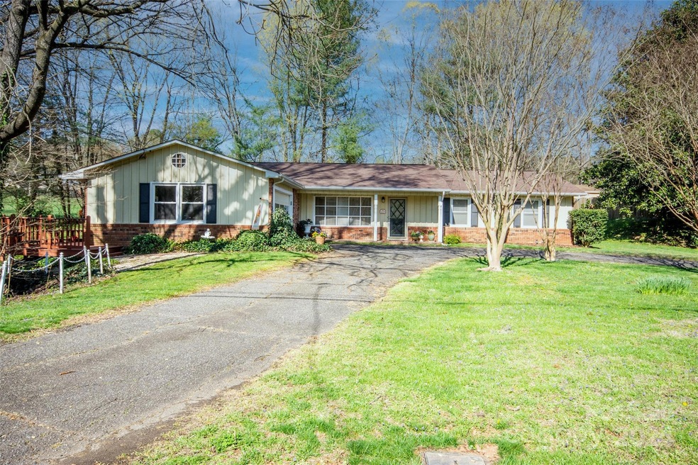 1029 Valley St, Statesville, NC 28677 - photo 1