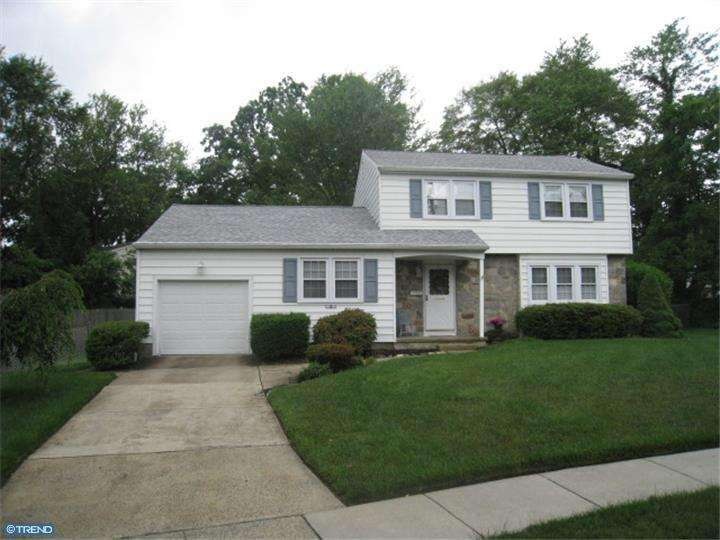5 Curtis Ct, Stratford, NJ 08084 - photo 1
