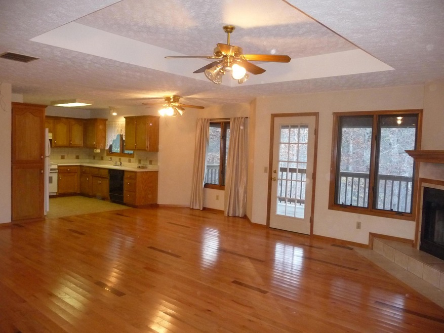 521 Canyon Forest Cir, Kimberling City, MO 65686 - photo 1