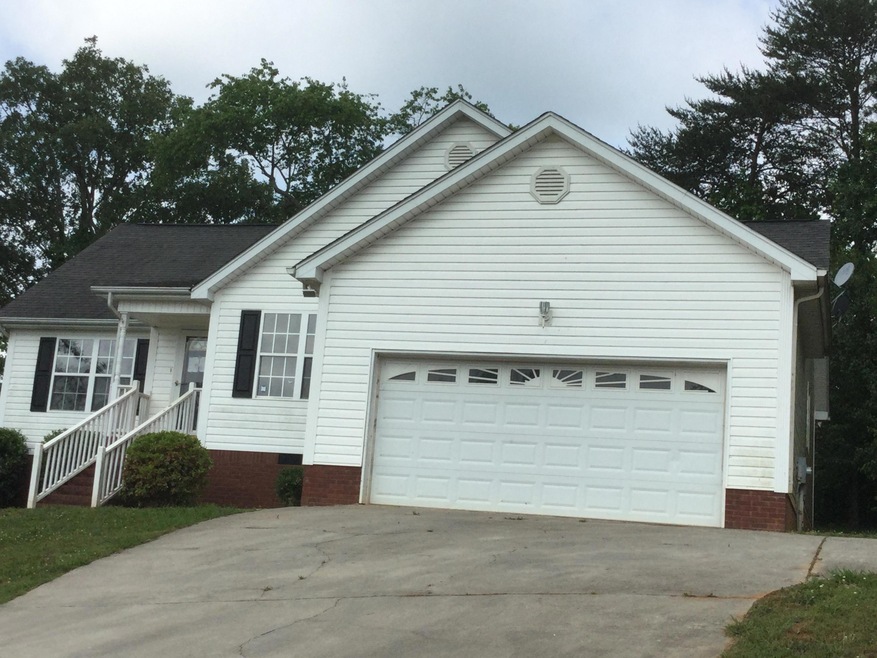 327 Windsong Dr, La Fayette, GA 30728 - photo 1