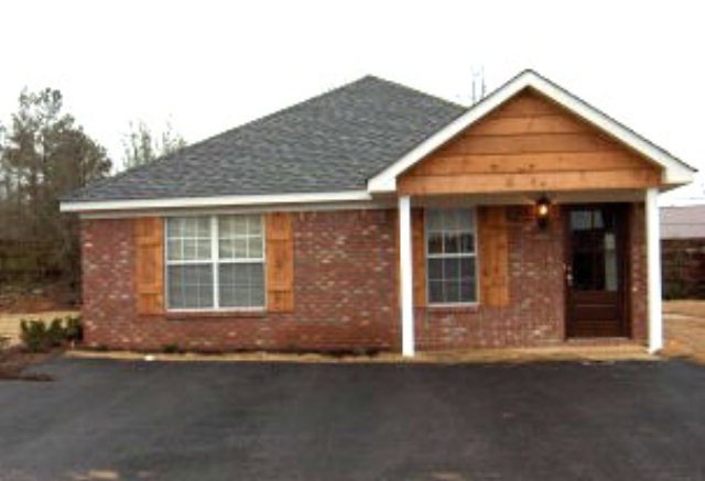 146 Taylor Cottage Cove, Oxford, MS 38655 - photo 1