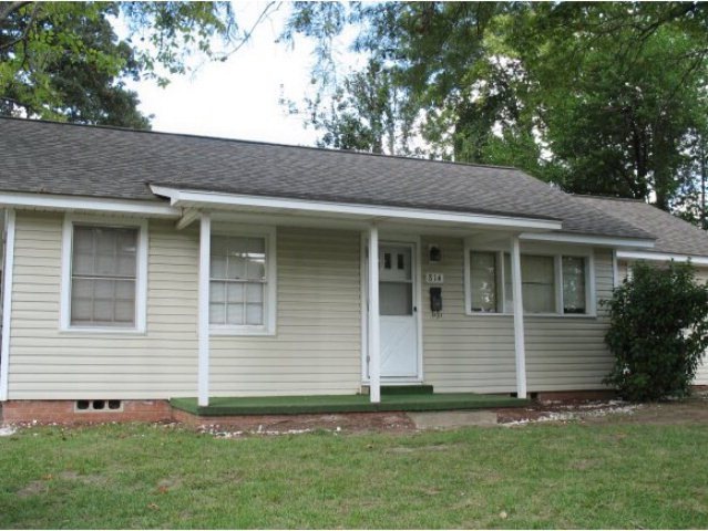 814 Home Ave, Nacogdoches, TX 75964 - photo 1