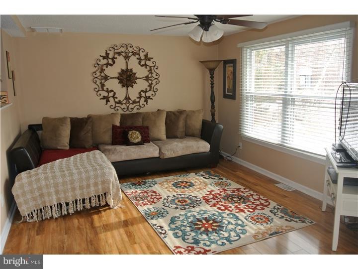 801 Buffalo Ct, Woodbury, NJ 08096 - photo 1