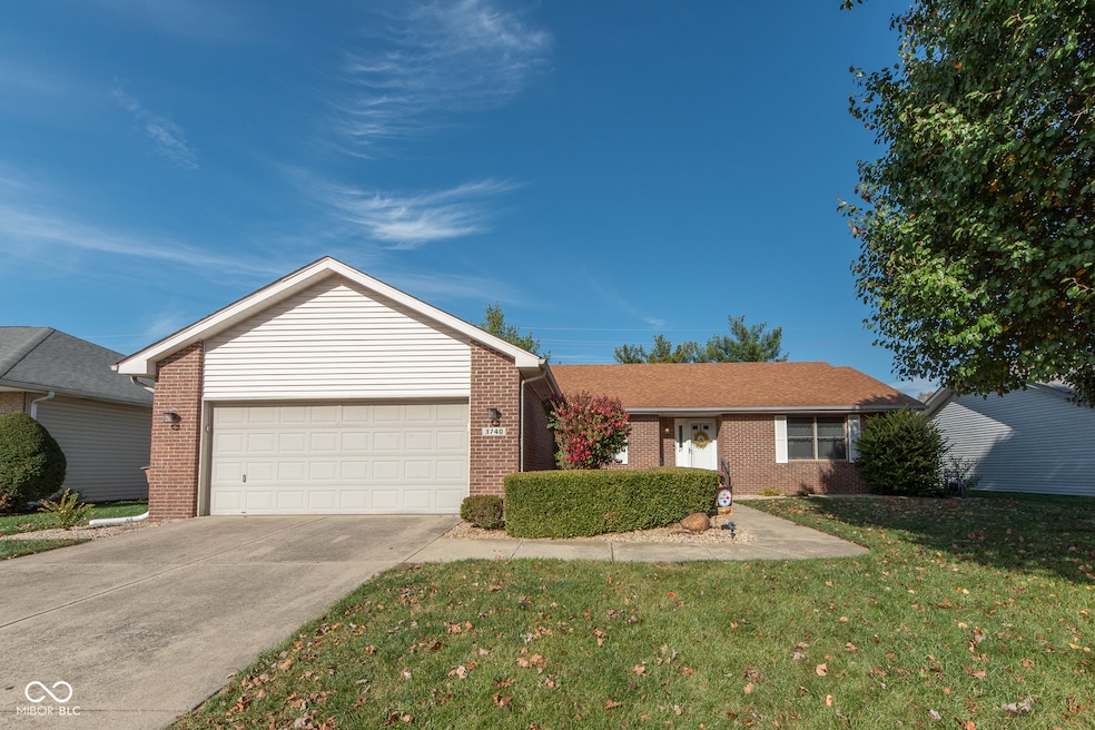 3740 Briar Hill Way, Columbus, IN 47203 - photo 1