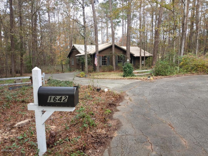 1642 Tattersall court