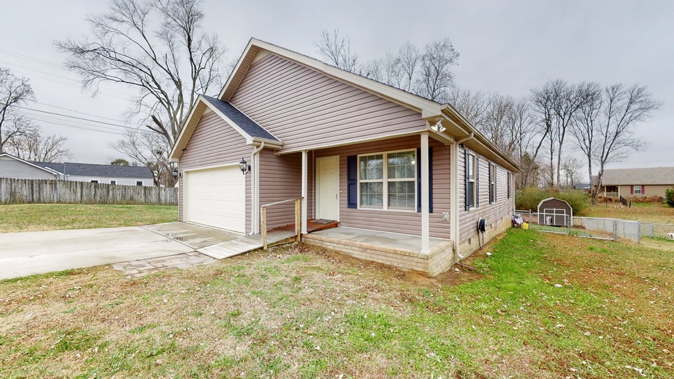 446 Woodrow St, Manchester, TN 37355 - photo 1
