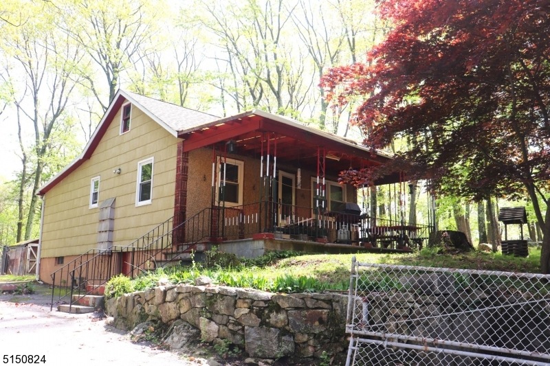 135 Jefferson Trail, Hopatcong, NJ 07843 - photo 1