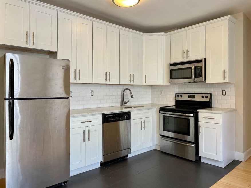 651 W 188th St unit 6A, New York, NY 10040 - photo 1