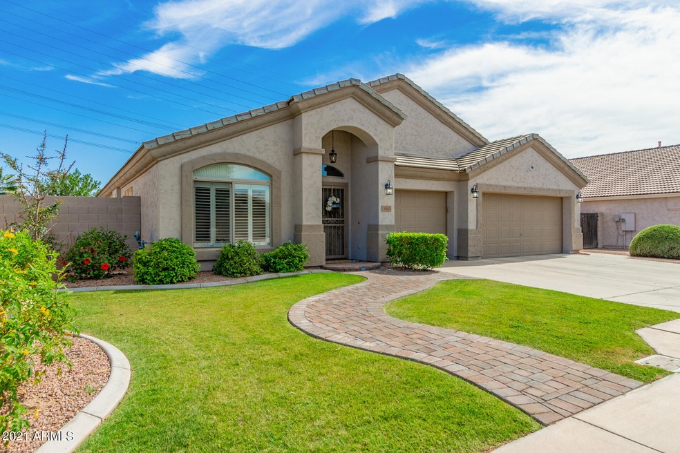 8525 E Posada Ave, Mesa, AZ 85212 - photo 1