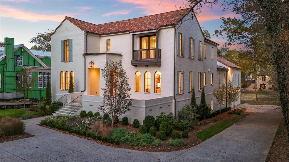 For Sale $4,499,000 • Co-Listing Agent