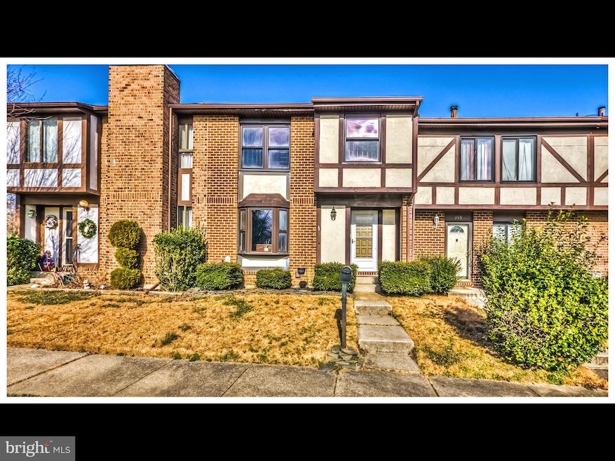 157 Bourbon Ct, Parkville, MD 21234 - photo 1