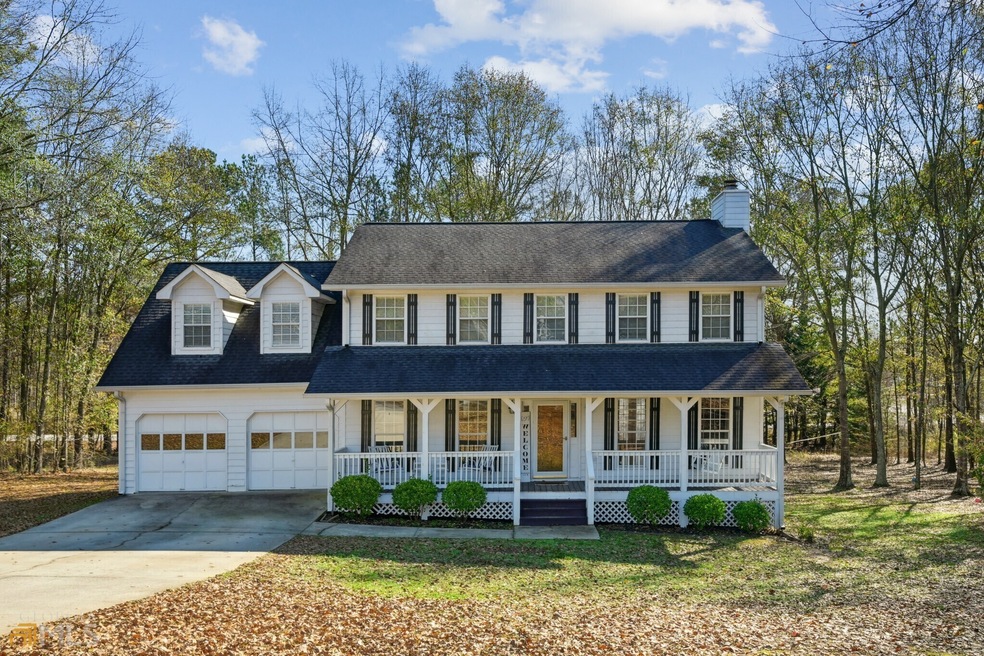 Bright and Beautiful Southern Traditional!