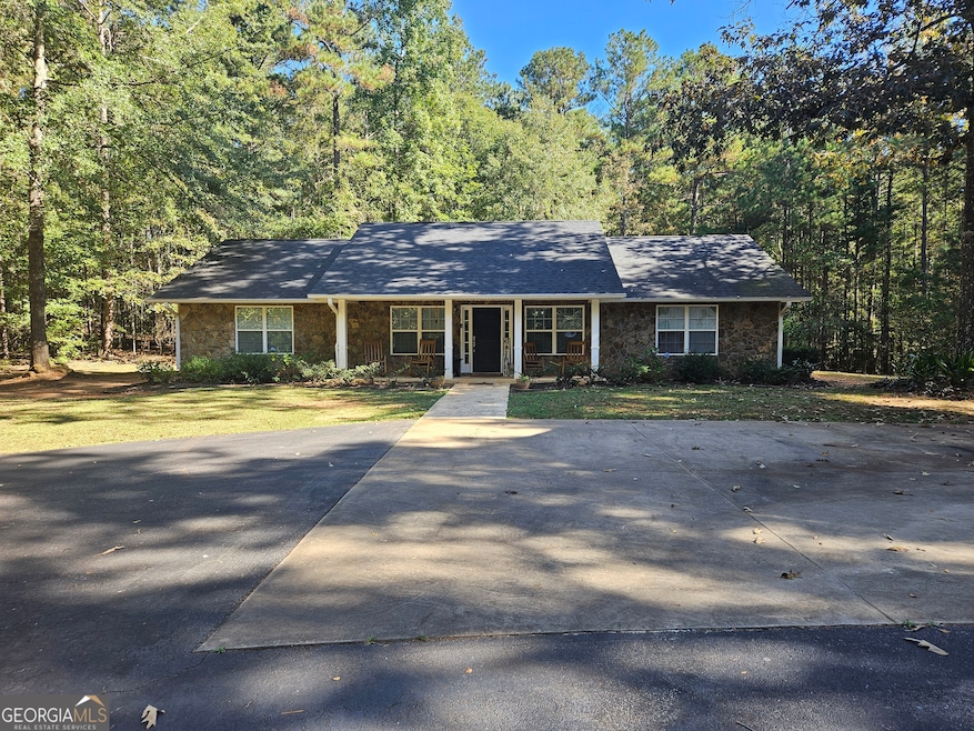 Under Contract $369,900