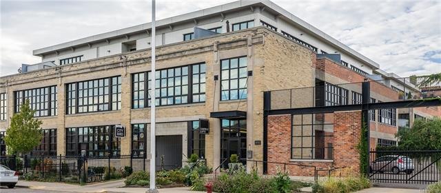 460 W Canfield, #208