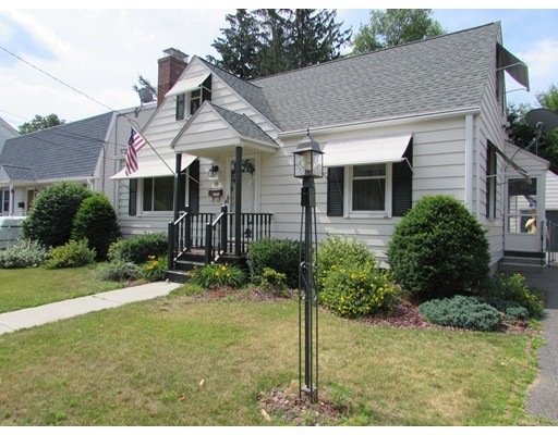 18 Michigan St, Indian Orchard, MA 01151 - photo 1