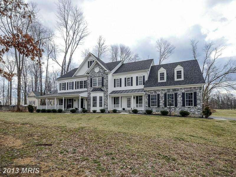 38167 Piggott Bottom Rd, Purcellville, VA 20132 - photo 1