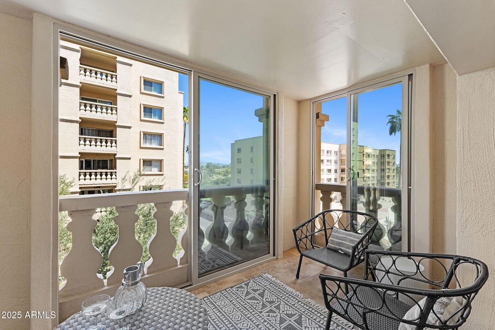Unique, fully enclosed Patio
