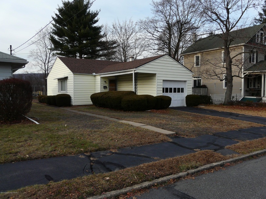 613 Boise St, Moosic, PA 18507 - photo 1