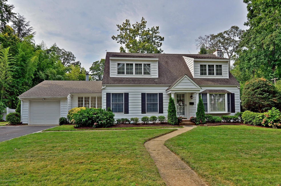 616 Woodland Rd, Allenhurst, NJ 07711 - photo 1