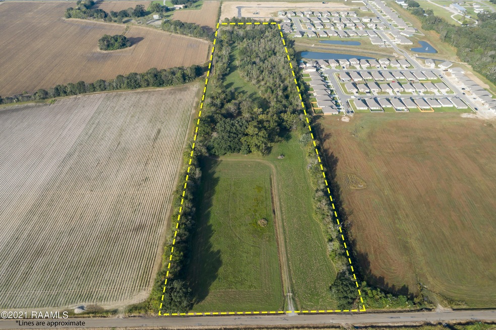 4620 Decon Rd, Youngsville, LA 70592 - photo 1