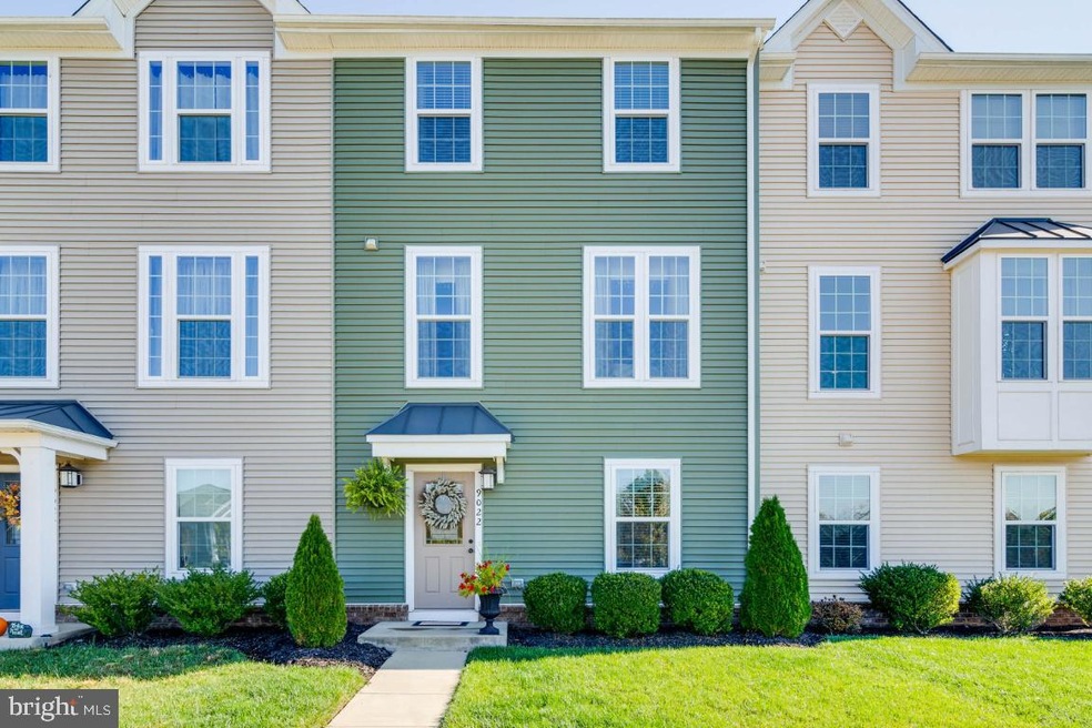 9022 Randolph Cir, Bealeton, VA 22712 - photo 1