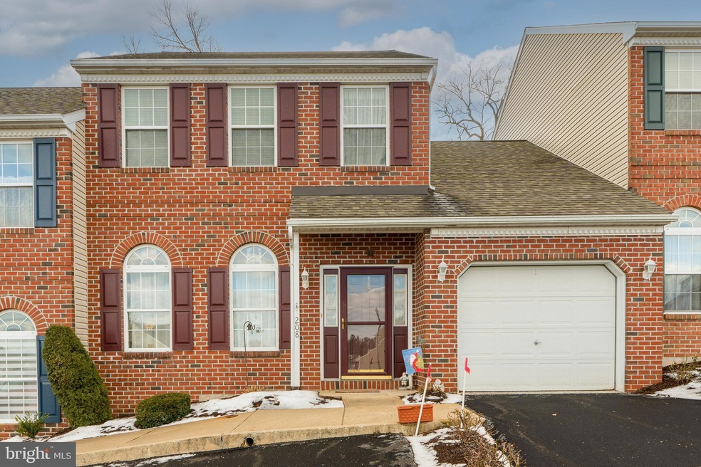 208 Barrington Dr unit 208, Reading, PA 19607 - photo 1