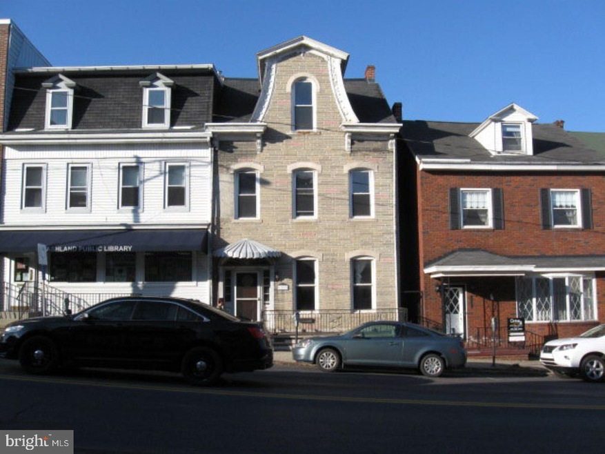 1227 Centre St, Ashland, PA 17921 - photo 1