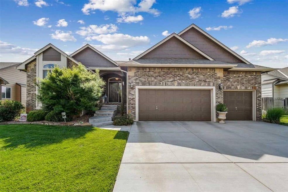 10940 W Hampton Lakes Ct, Maize, KS 67101 - photo 1