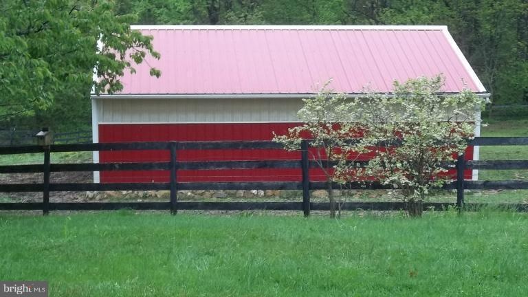 1918 E Deep Run Rd, Manchester, MD 21102 - photo 1