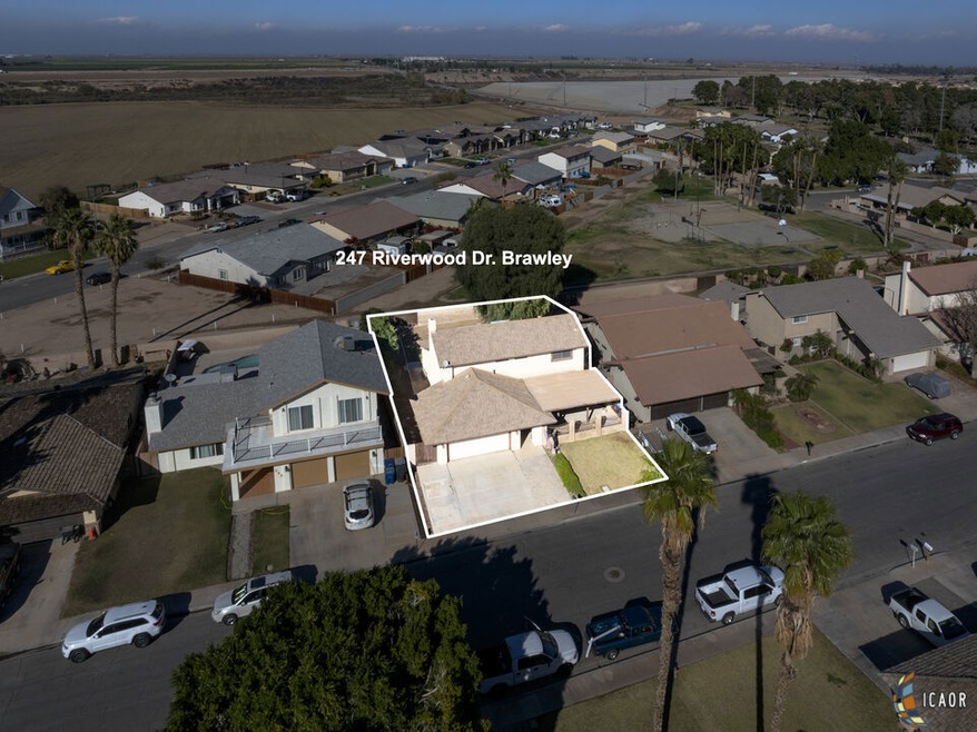 Sold $405,000