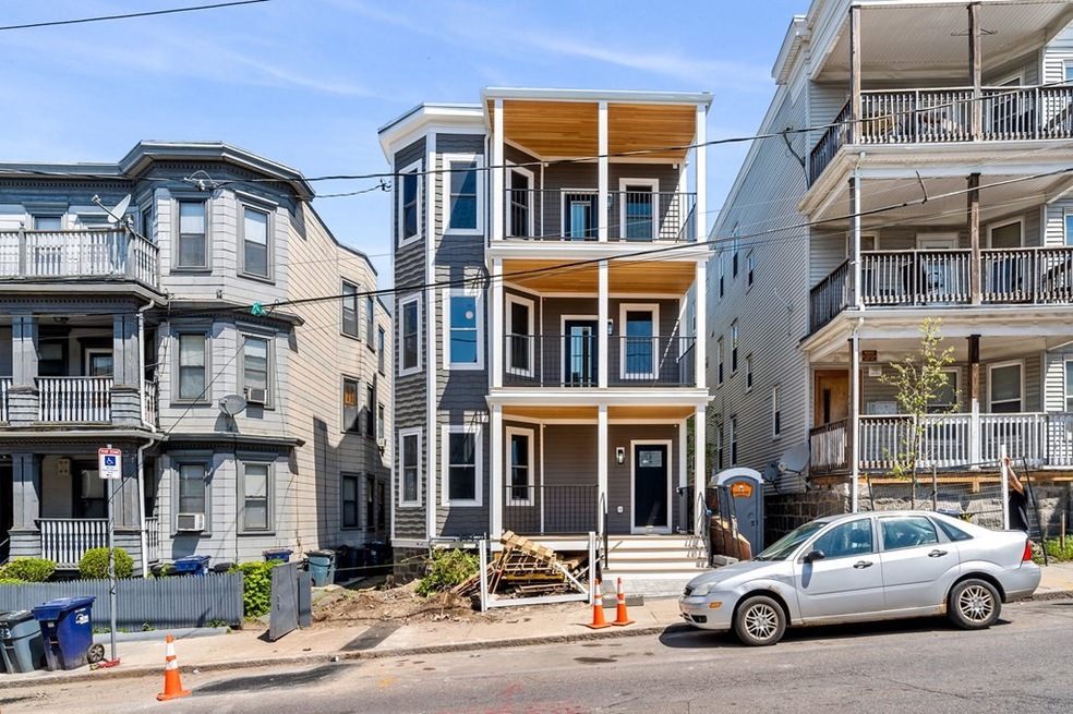 31 Cunningham St unit 3, Dorchester, MA 02125 - photo 1