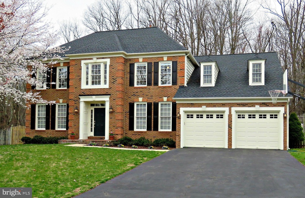 10239 Crosscut Way, Damascus, MD 20872 - photo 1