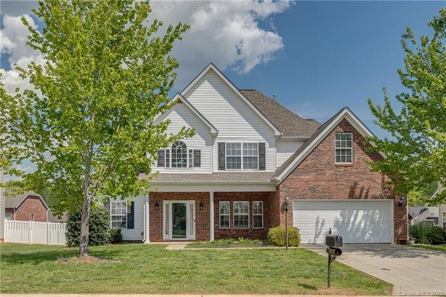 3347 Kingshire Way unit 81, Clover, SC 29710 - photo 1