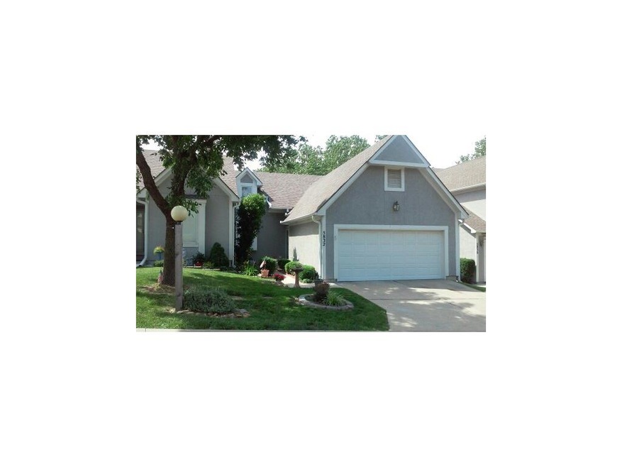 5832 Park Cir, Shawnee, KS 66216 - photo 1