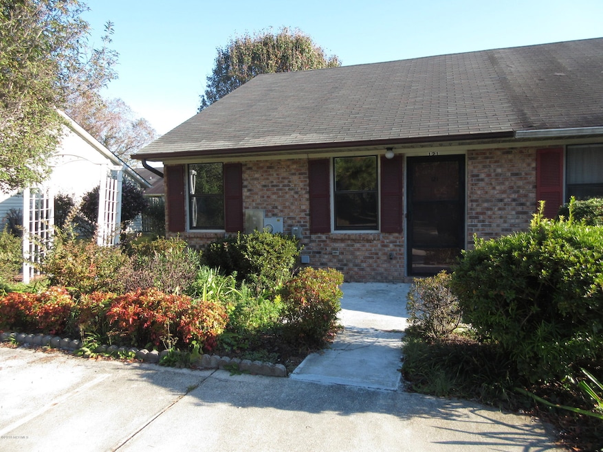 121 Marlene Dr, Jacksonville, NC 28546 - photo 1