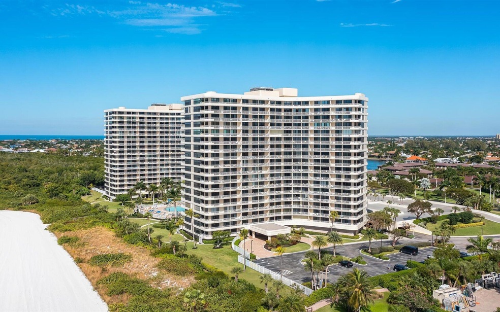 01-380 Seaview Ct 301 Marco Island FL-6