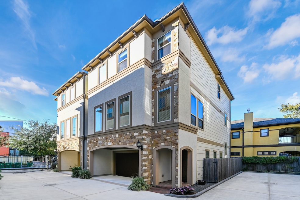 Gated community in Rice Military