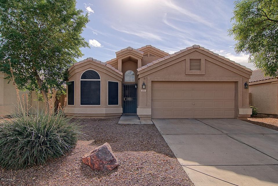 1213 E Morelos St Chandler AZ-large-001-