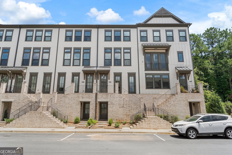 Sold $632,000 • Co-Listing Agent