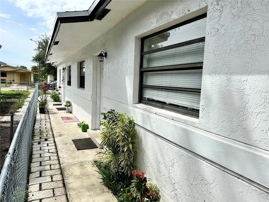2245 Cody St unit 1, Hollywood, FL 33020 - photo 1