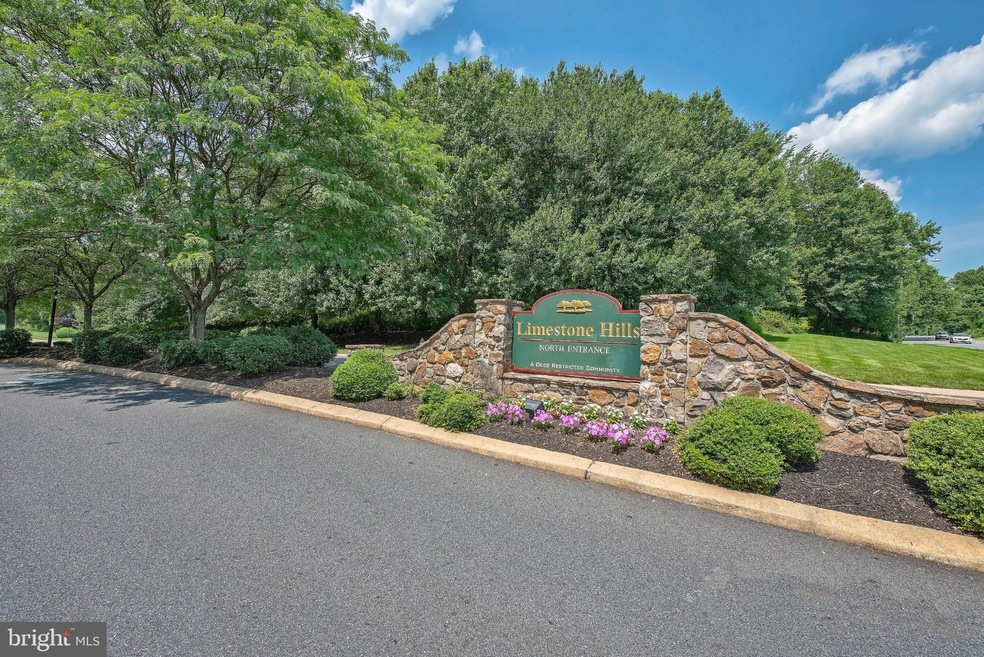 4 Falcon Ct, Wilmington, DE 19808 - photo 1