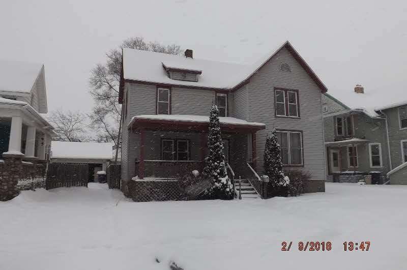 213 N Madison Ave, Bay City, MI 48708 - photo 1