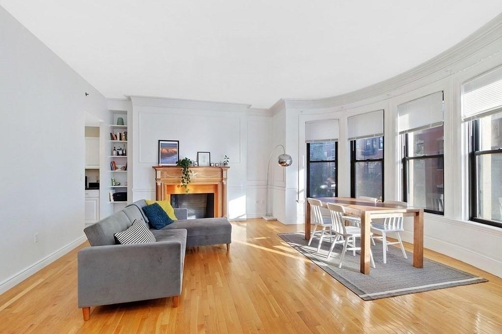 10 Charlesgate E unit 202, Boston, MA 02215 - photo 1