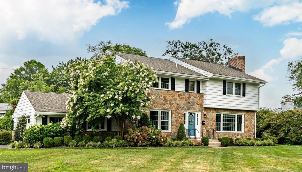 500 Crest Rd, Wilmington, DE 19803 - photo 1