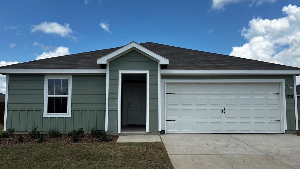 3804 Pilatus Ave, Corsicana, TX 75110 - photo 1