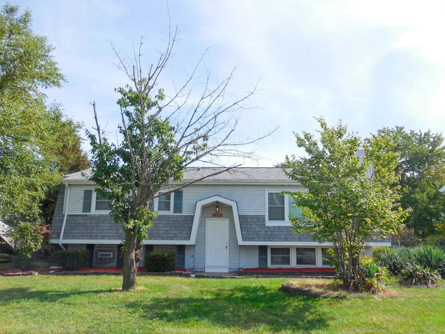 605 Pierce Ave, Dyer, IN 46311 - photo 1