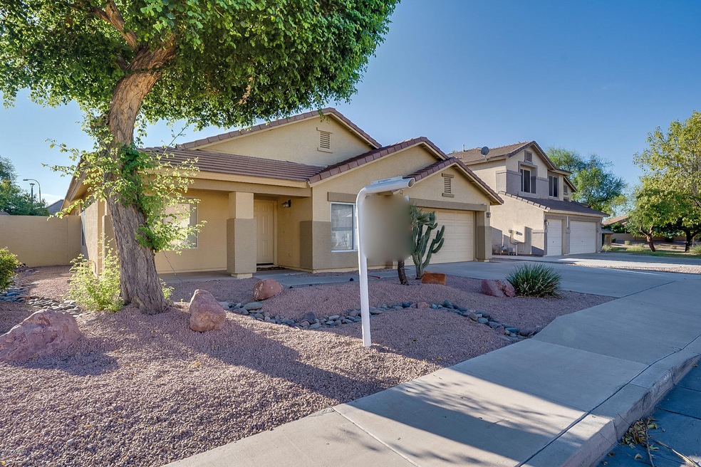 851 N Marion Way, Chandler, AZ 85225 - photo 1