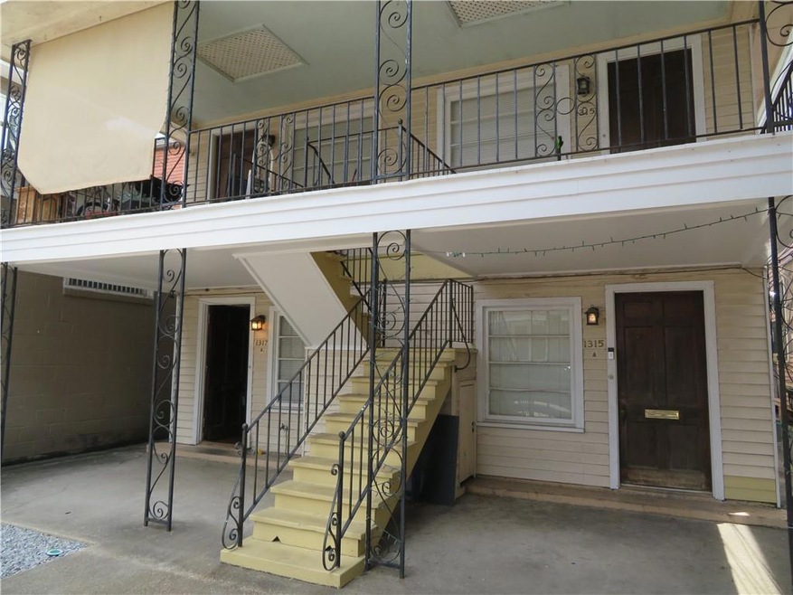 1317 Constantinople St unit lower, New Orleans, LA 70115 - photo 1